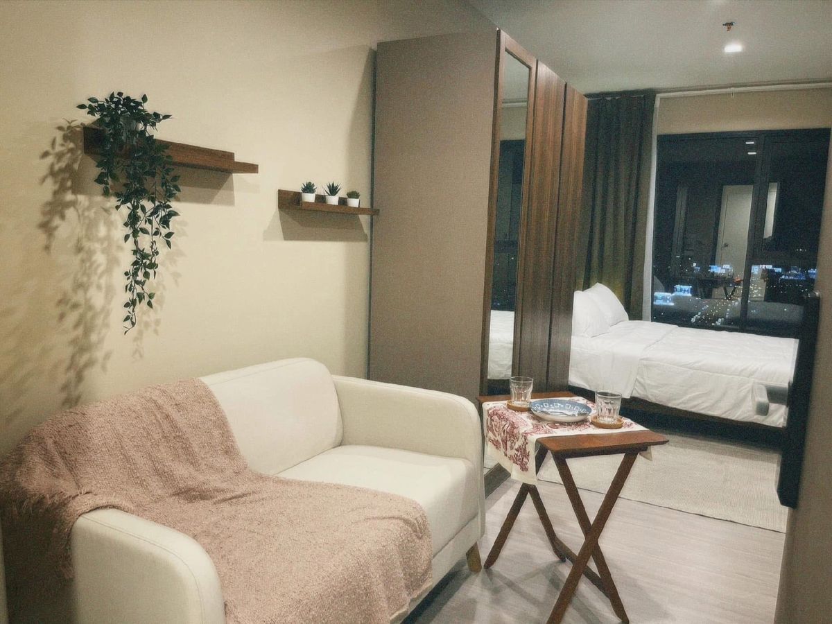 For RentCondoRama9, Petchburi, RCA : 🔥 Fire price Life Asoke Hype 2 bedrooms 1 bathroom room goes very quickly 🔥