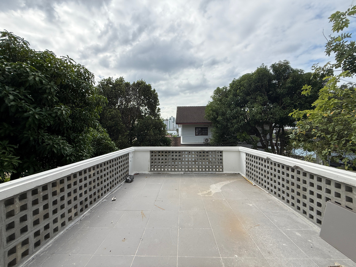 ขายบ้านบางนา แบริ่ง ลาซาล : HOT DEAL 🔥 บ้านเดี่ยว บางนา วิลล่า / 3 ห้องนอน (ขาย), Bangna Villa / Detached House 3 Bedrooms (FOR SALE) PALM895