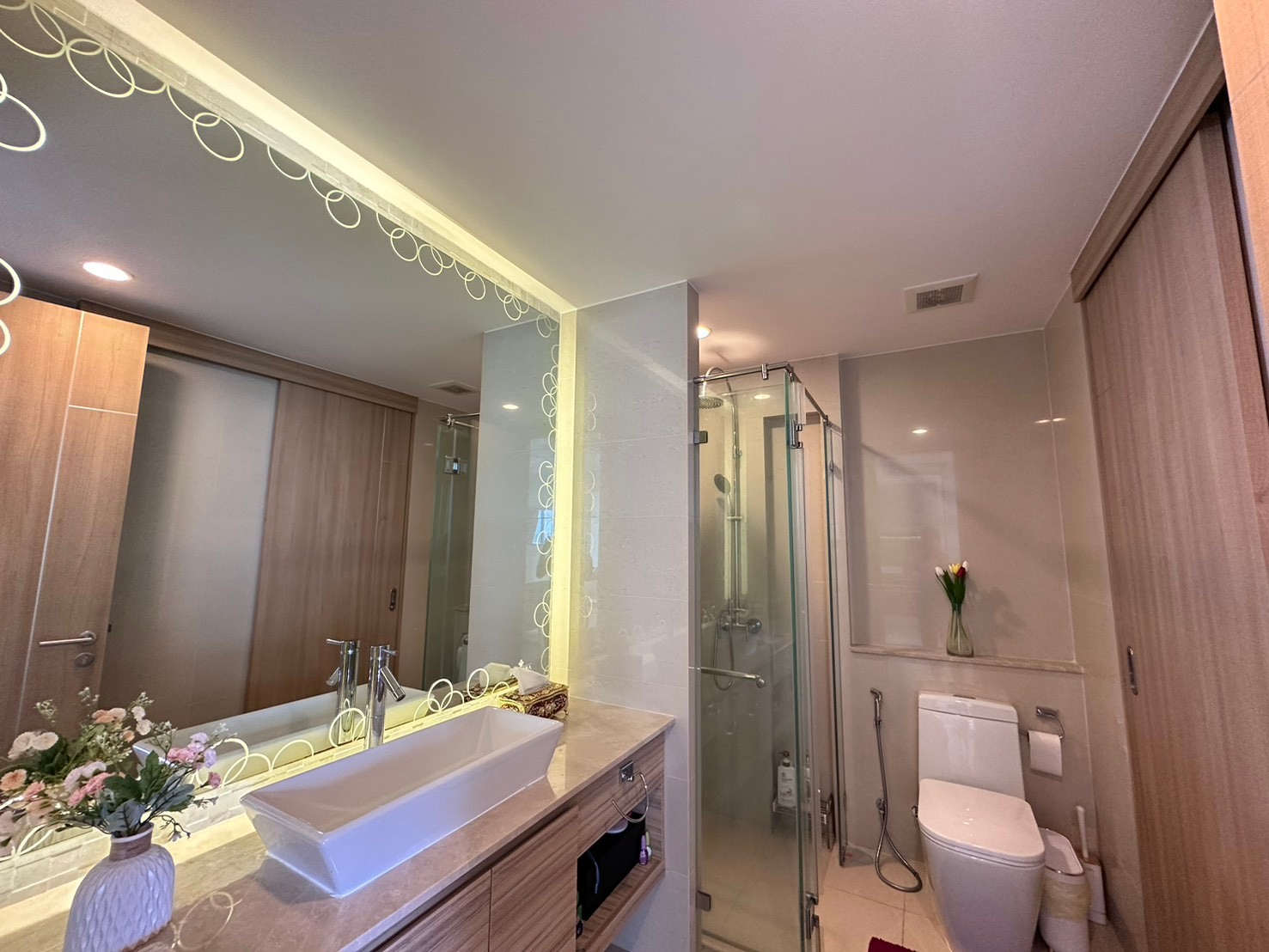 ขายคอนโดพัทยา บางแสน ชลบุรี สัตหีบ : 🏖️✨ The Riviera Wongamat For Sale– 2 Bedroom Luxury Seaview Condo! ✨| 19.9 MB | 84 Sqm.🏖️