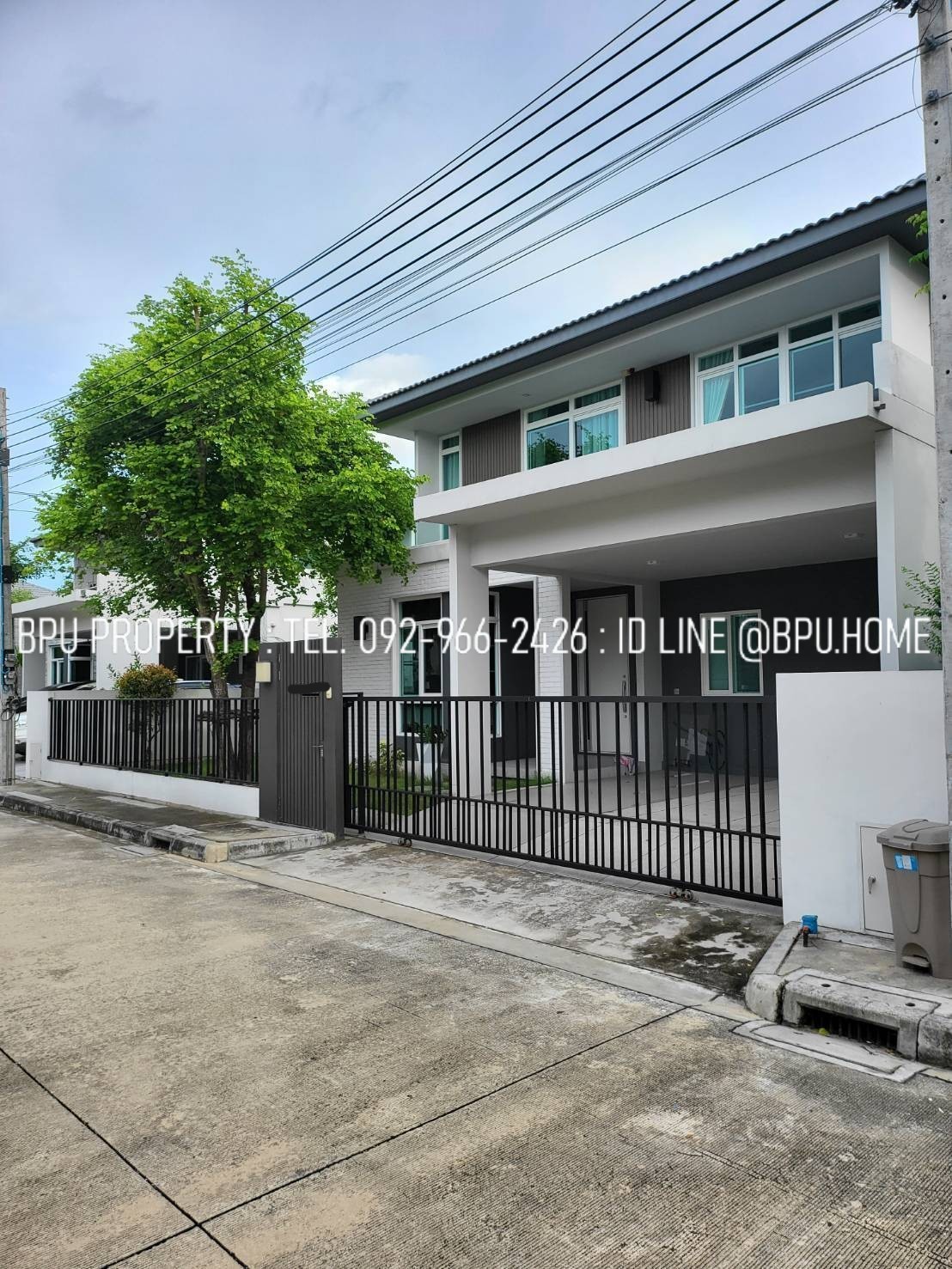 ให้เช่าบ้านบางนา แบริ่ง ลาซาล : **4 Bedrooms Single House for Rent ** Mantana 2 Bangna km.7 near Mega Bangna