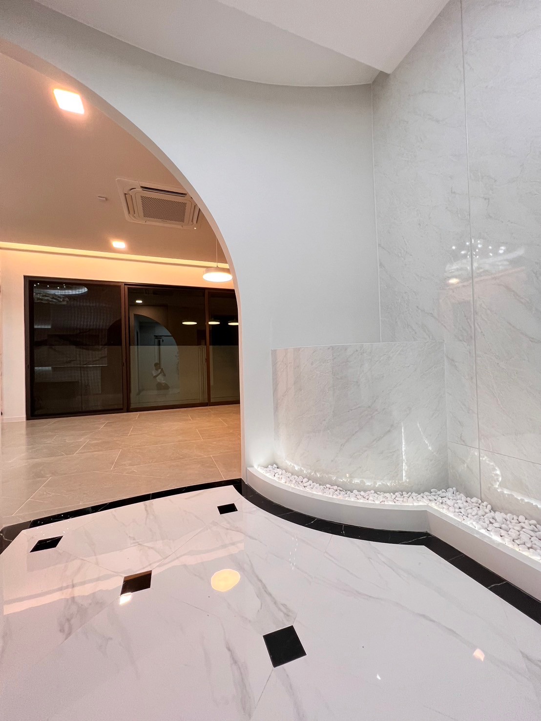 For SaleHouseSamut Prakan,Samrong : ⭐For Sale Hi-End House in Mantana Bangna Km.15! 2 Bedroom (4 br Adjust) 96 SQ.W Fully Furnished Waiting for Real Buyer