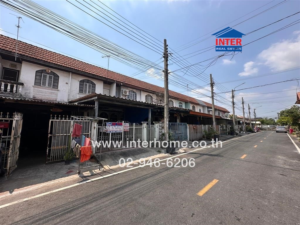 ขายทาวน์โฮมนนทบุรี บางใหญ่ บางบัวทอง : ทาวน์เฮ้าส์ 2 ชั้น 20 ตร.ว. หมู่บ้านบัวทอง 1 ถนนกาญจนาภิเษก ถนนคลองถนน ถนนเลียบคลองบางไผ่ บางบัวทอง นนทบุรี