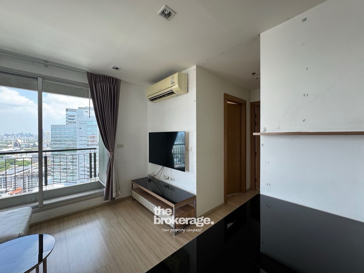 For RentCondoRatchadapisek, Huaikwang, Suttisan : Urgent rent !! Ritum Ratchada-Huai Khwang 2 bedrooms, 2 bathroom, 60 sqm. 33,000 baht.