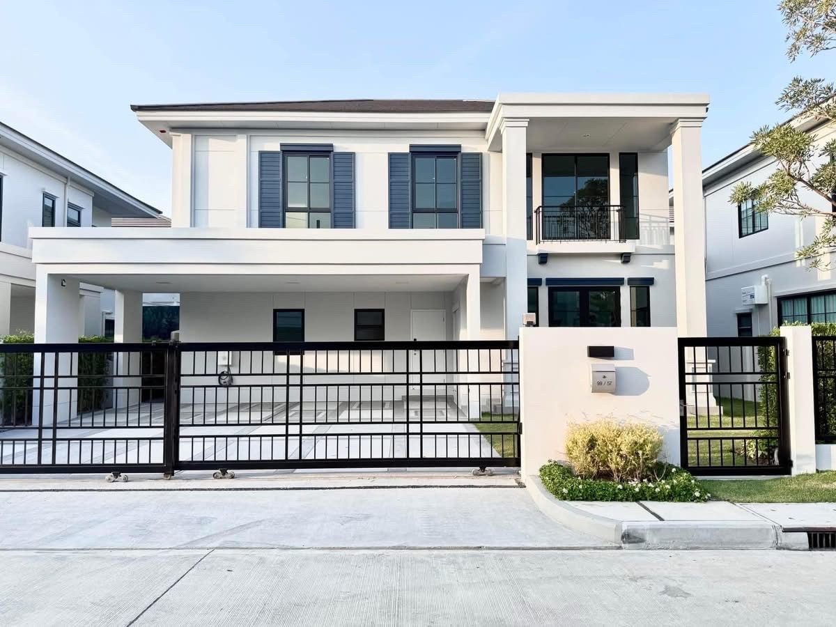 For SaleHouseNawamin, Ramindra : Hot Deal‼ ️ Discount 3 million* 205 sq.m. 4 🛌 5 🛁 2 🚗 Buy directly with the project 095-9299924 (Khun Benz)