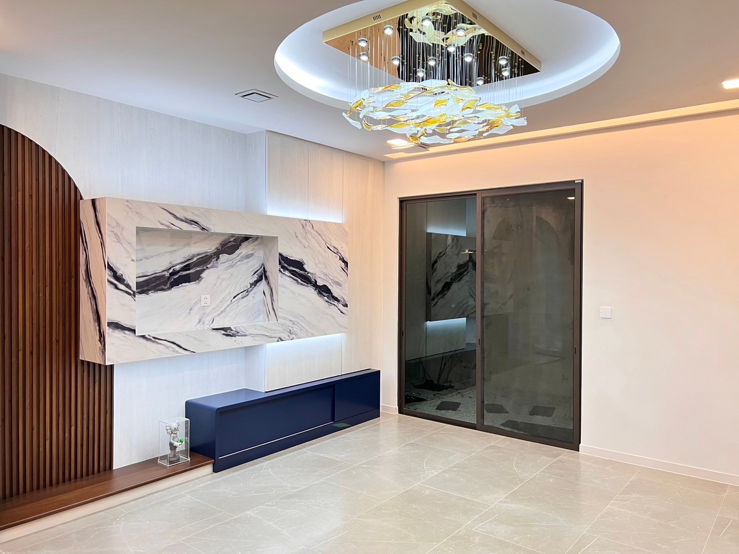 For SaleHouseSamut Prakan,Samrong : ⭐For Sale Hi-End House in Mantana Bangna Km.15! 2 Bedroom (4 br Adjust) 96 SQ.W Fully Furnished Waiting for Real Buyer