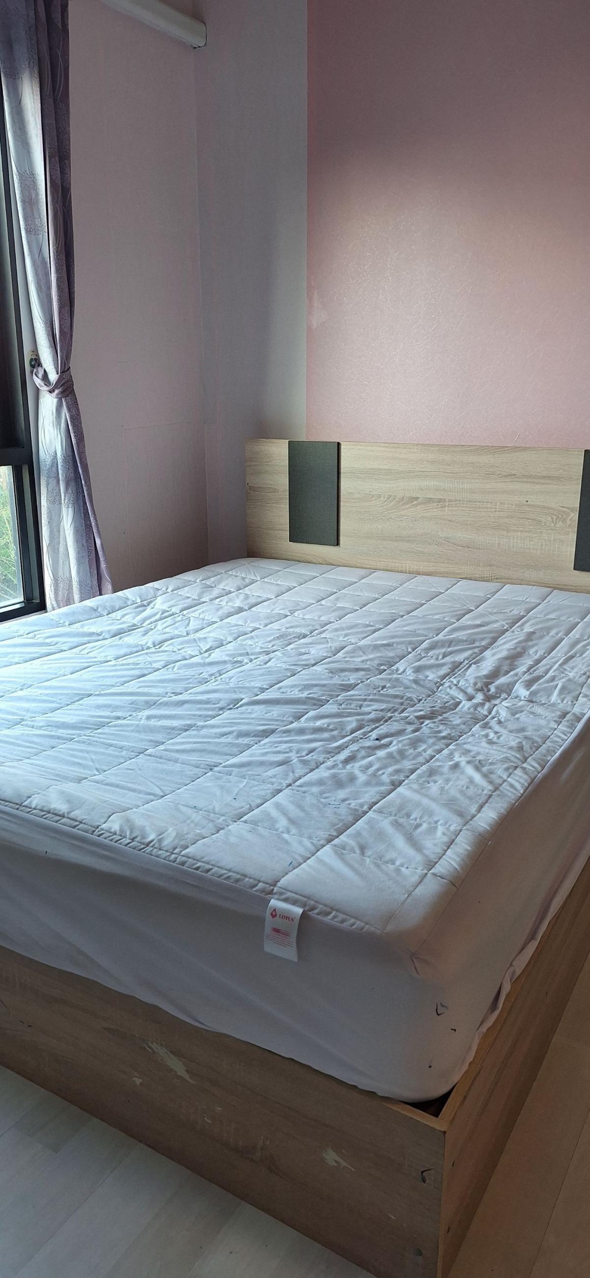 ให้เช่าคอนโดพระราม 2 บางขุนเทียน : ยูนิโอ พระราม2 ท่าข้าม มีเครื่องซักผ้า เครื่องทำน้ำอุ่น  ทีวี ไมโครเวฟ ตู้เย็น เตาแม่เหล็กไฟฟ้า ห้องลมเย็น ไม่ร้อน