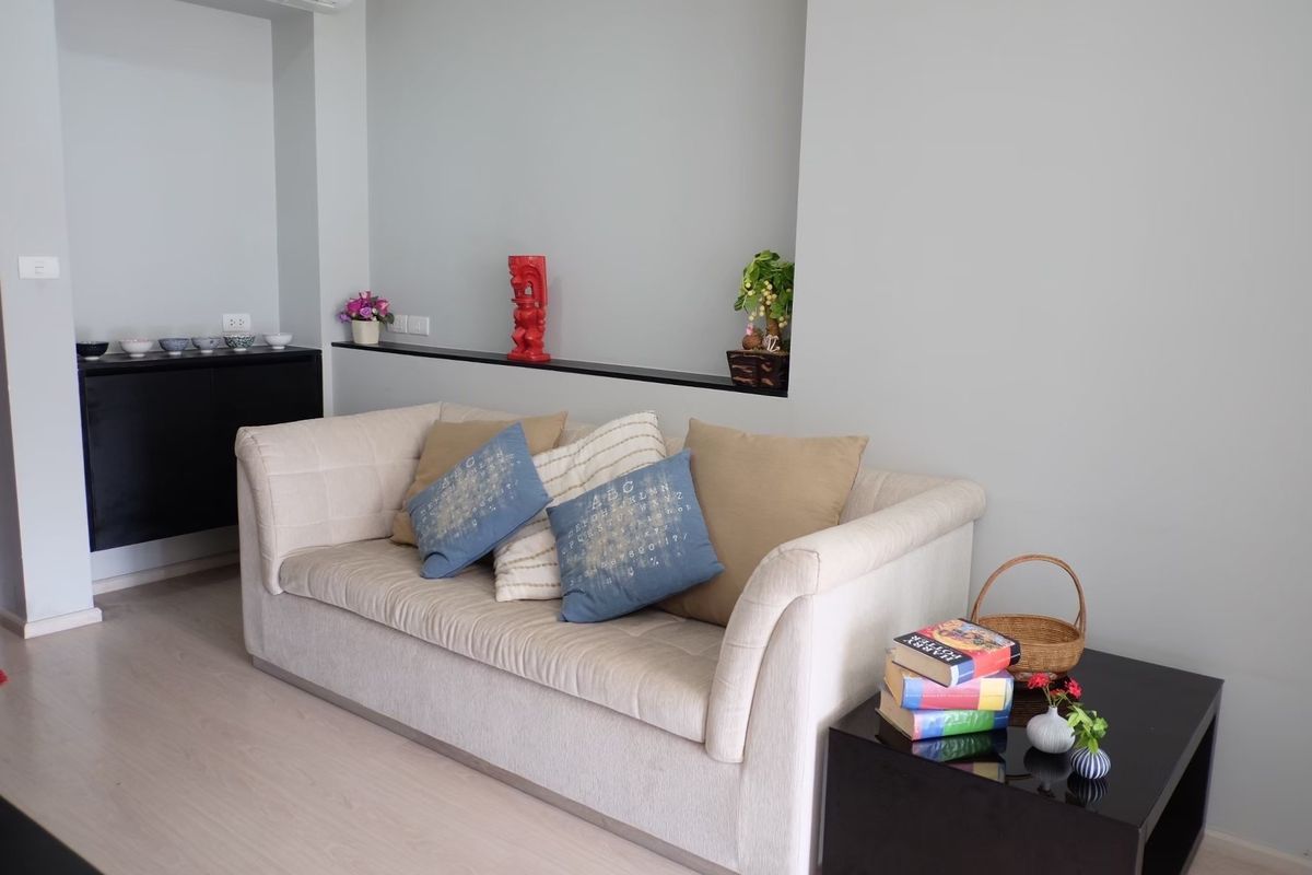 For RentCondoOnnut, Udomsuk : (For Rent) Good Price!  1 Bed 1 Bath 45 Sqm. Fully furnished - READY TO MOVE IN