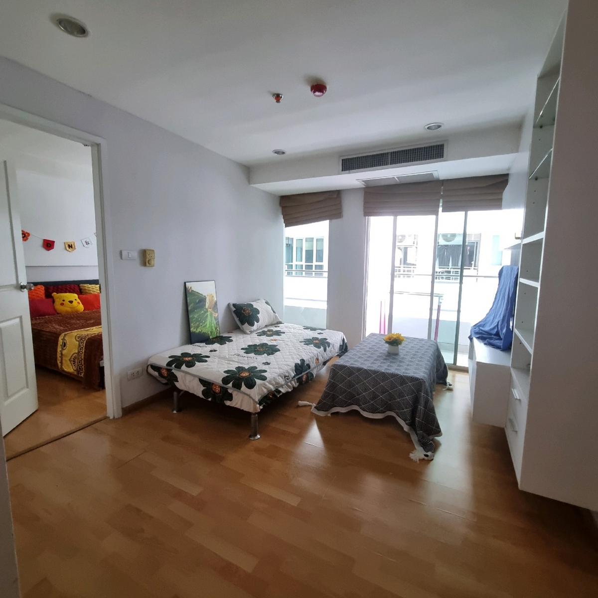 For RentCondoRamkhamhaeng, Hua Mak : INSPIRE PLACE ABAC RAMA9 for 1 Bedroom Type 45SQM. (Kitchen Room) please call/line id paolin1