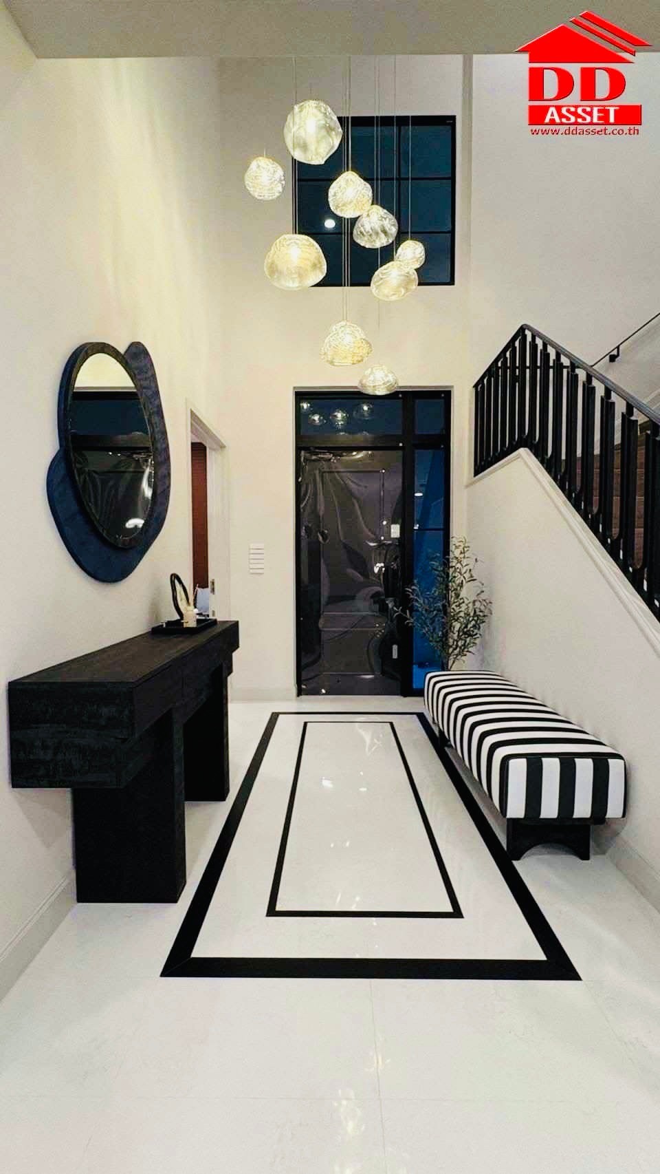 For RentHousePattanakan, Srinakarin : For Rent Nantawan Krungthep Kreetha Nantawan, Krungthep Kreetha Code: H8168