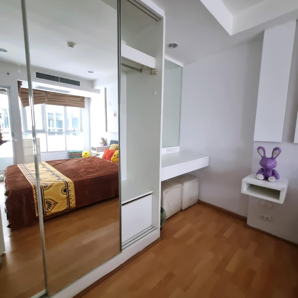 For RentCondoRamkhamhaeng, Hua Mak : INSPIRE PLACE ABAC RAMA9 for 1 Bedroom Type 45SQM. (Kitchen Room) please call/line id paolin1