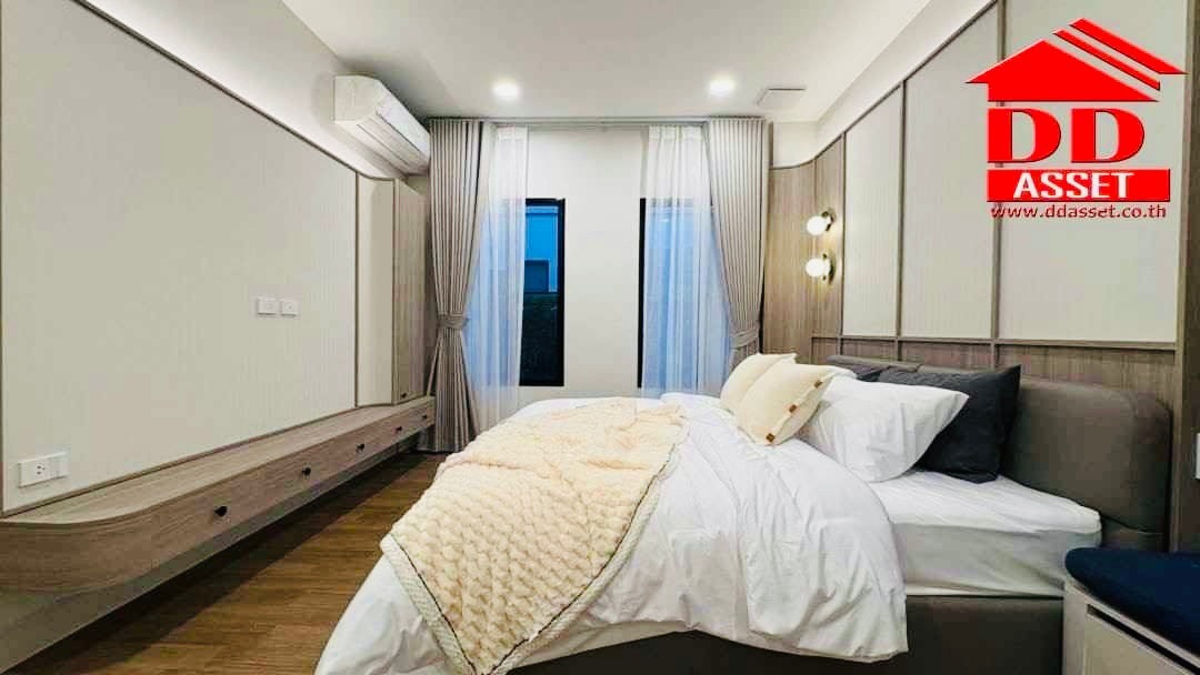 For RentHousePattanakan, Srinakarin : For Rent Nantawan Krungthep Kreetha Nantawan, Krungthep Kreetha Code: H8168