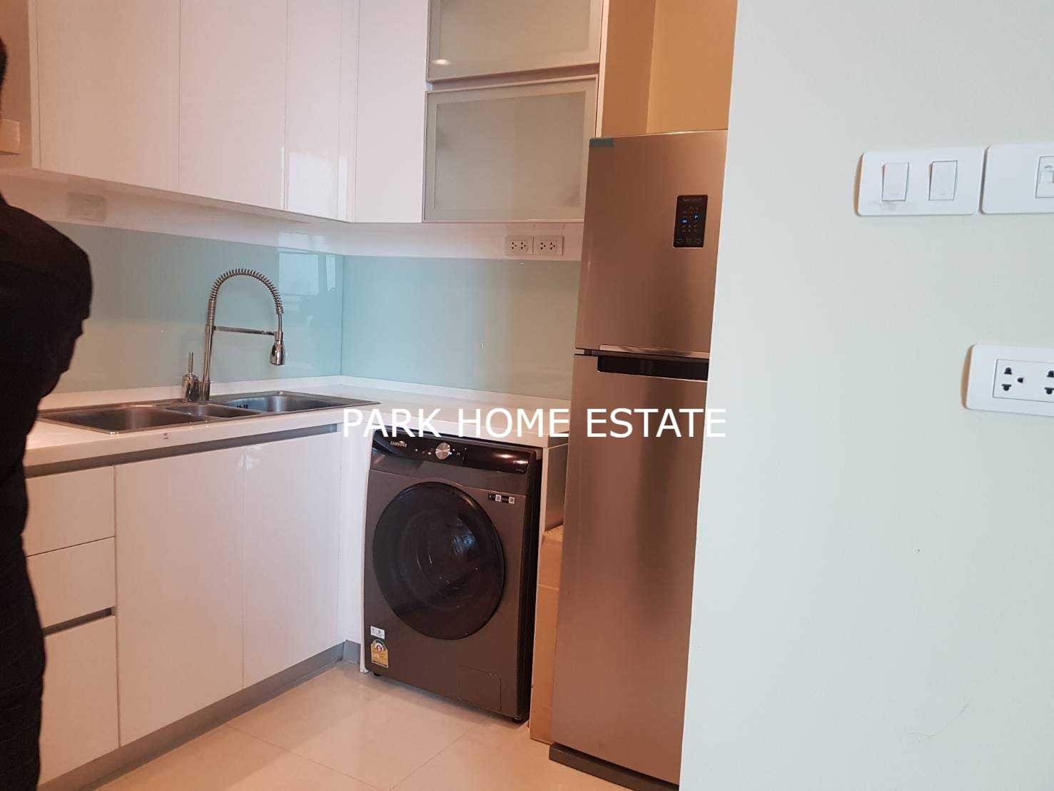 ให้เช่าคอนโดสุขุมวิท อโศก ทองหล่อ : Only 100,000 THB/Month 📣For Rent Duplex 3 Bedroom 162 sqm. BRIGHT Sukhumvit 24 📞083-601-0968 Line: @pukkhome (with @)