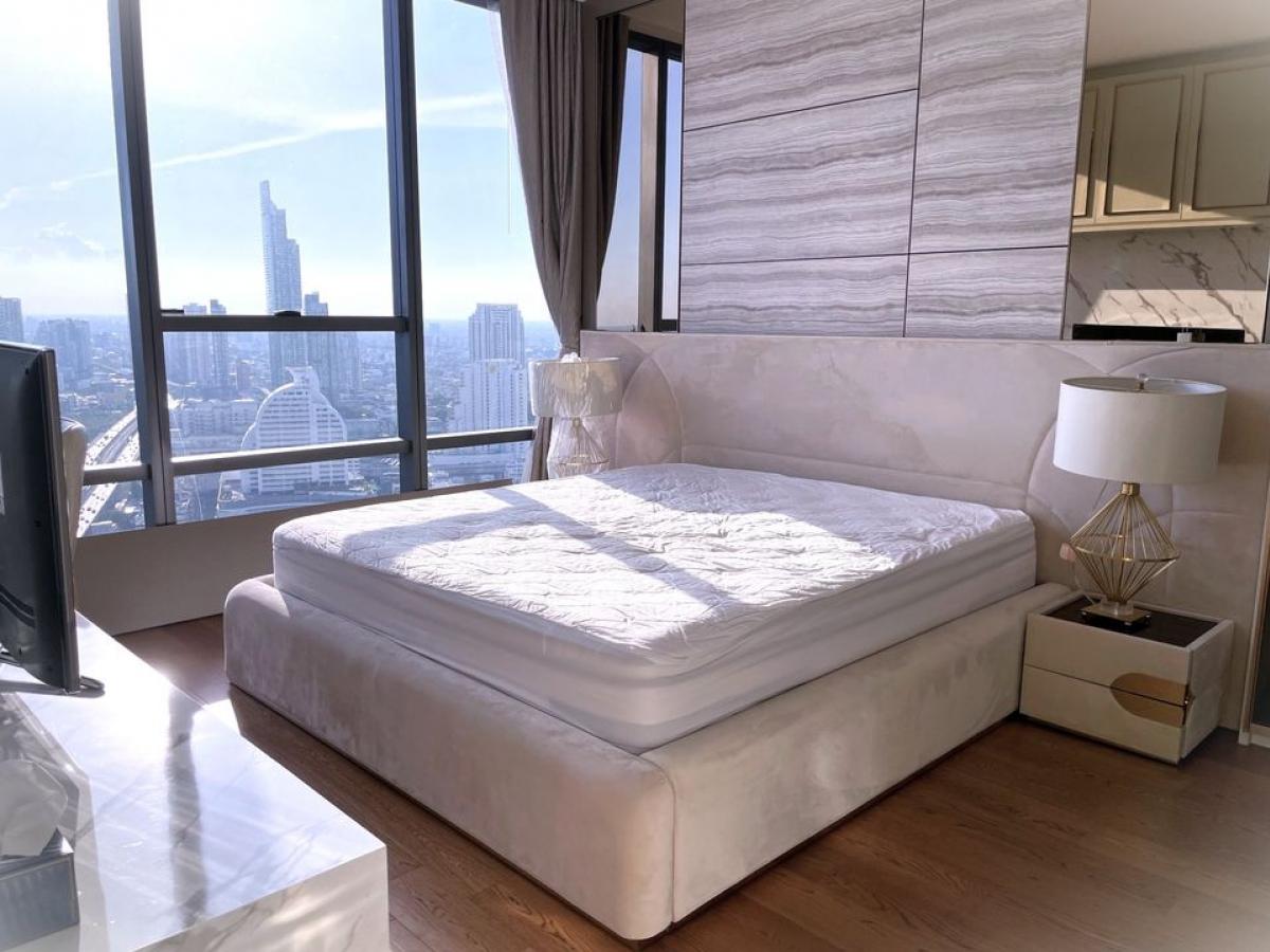 ขายคอนโดสาทร นราธิวาส : 28/02/2026, รวมค่าโอนThe Bangkok Sathorn 1Bed 65sqm ใกล้ BTS Surasak ราคา 15.8 ลบ. ชีวิตหรูหรากลางใจเมือง พร้อมสิ่งอำนวยความสะดวกครบครัน!