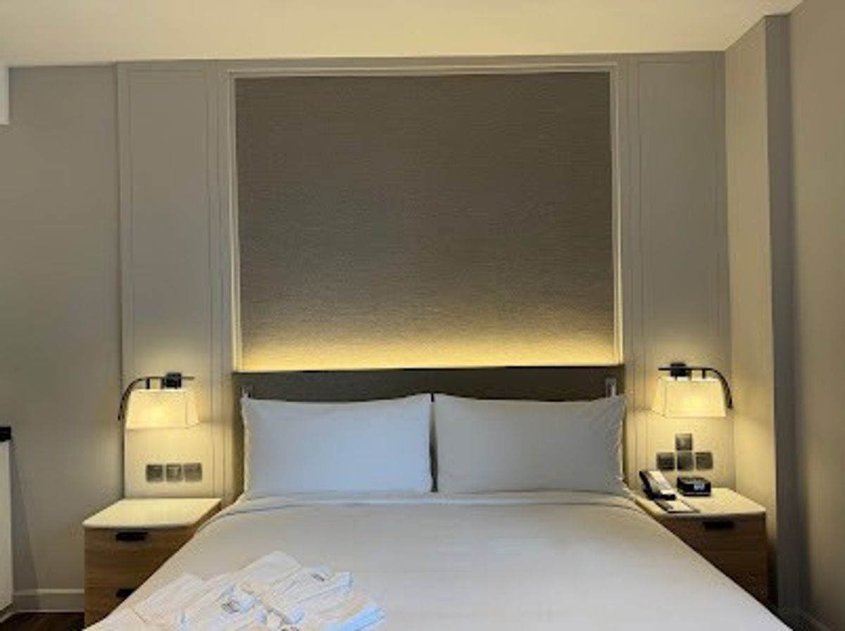 For RentCondoSukhumvit, Asoke, Thonglor : 🔥 Condo for rent 1 bedroom, complete furniture, beautiful decoration, wide balcony, convenient to travel, near BTS Phrom Phong, Thonglor Ready