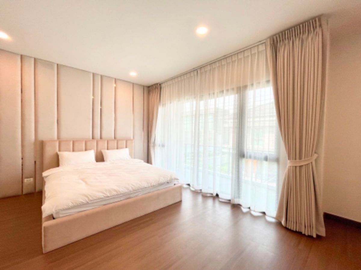 For RentHouseBangna, Bearing, Lasalle : Detached house for rent 🔥 The City Bangna 🔥 4 bedrooms, 5 bathrooms, convenient to travel near Mega Bangna