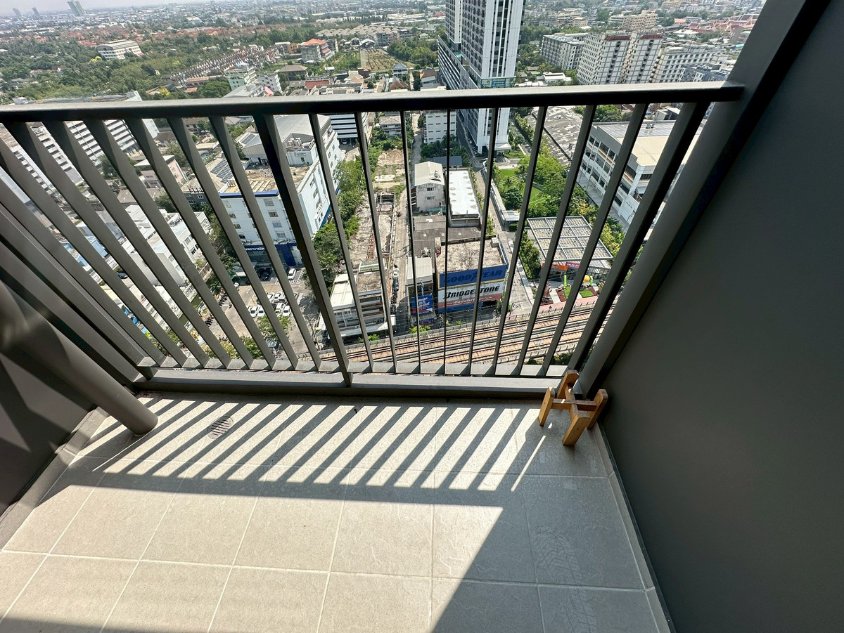 For RentCondoBang kae, Phetkasem : 🌃🌁 Beautiful room for rent, 1 bedroom, size 35 sq m, 13,500 baht, Supalai Loft, Phasi Charoen Station, if interested, call 094-553-9330 Aof AG📞