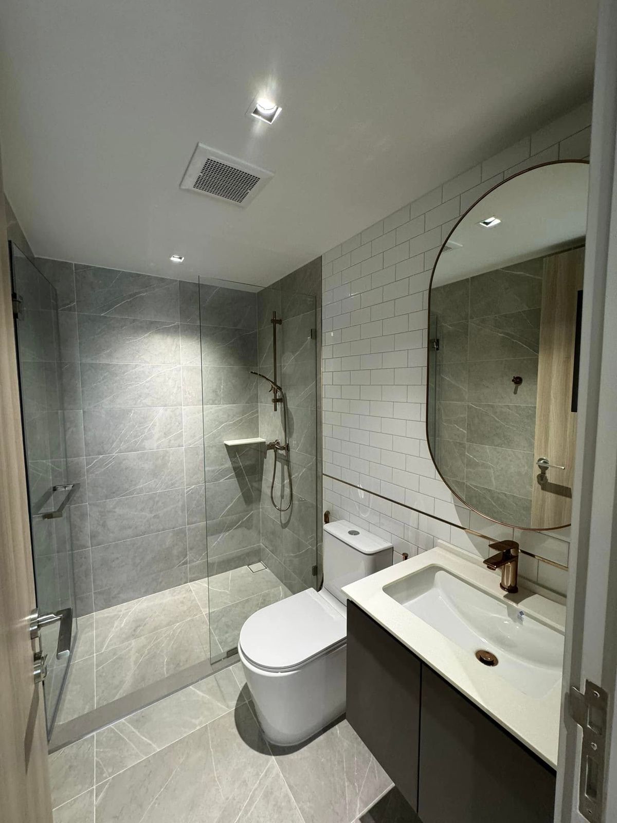 For RentCondoSukhumvit, Asoke, Thonglor : Rent ✨ Chapter Thonglor 25 ✨ Near BTS Phrom Phongphong, furniture and electrical appliances