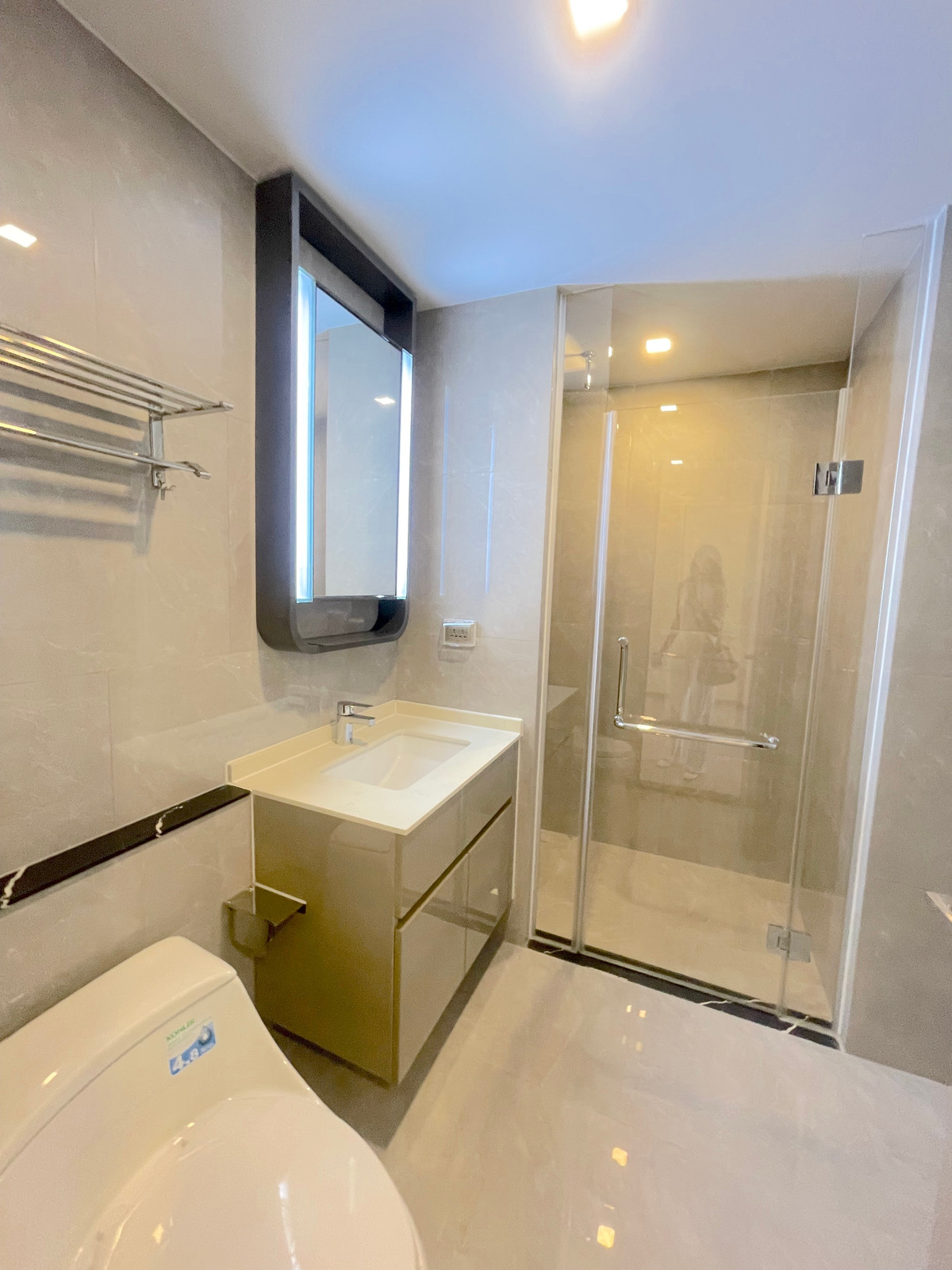 ขายคอนโดพระราม 9 เพชรบุรีตัดใหม่ RCA : 🔥 ด่วนที่สุด One 9 Five  มีหลายห้อง เลเอาท์สวยมาก ราคาถูกกว่าตลาดอย่างแน่นอน มีหลายห้องให้เลือก พร้อมนัดชมโครงการ