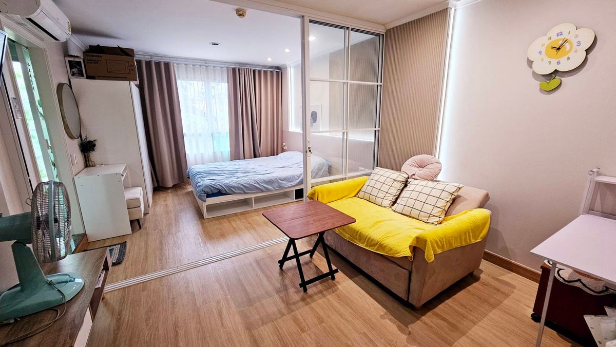For RentCondoRamkhamhaeng, Hua Mak : Lumpini Ville Ramkhamhaeng 26, a condo near ABAC and the Sports Authority of Thailand, convenient to travel, minimum contract, 1 year rental