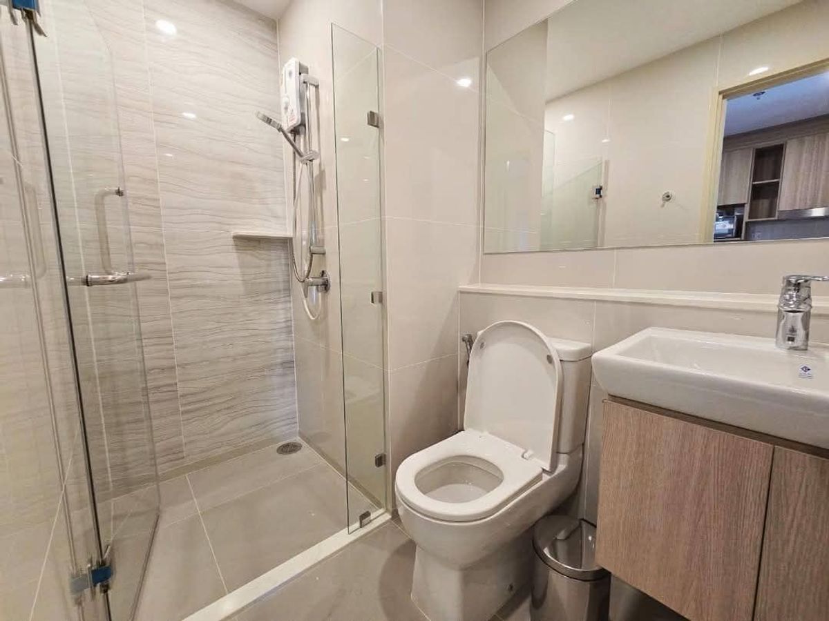 For RentCondoKhlongtoei, Kluaynamthai : For rent 🔥 Life Rama 4 - Asoke 🔥 Furniture and Electrical appliances near MRT Queen Sirikit Center