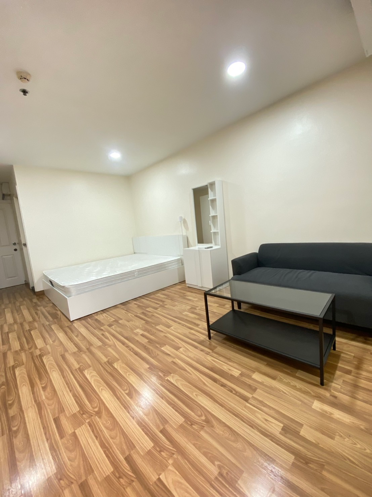 ให้เช่าคอนโดวิภาวดี ดอนเมือง หลักสี่ : ‼️ For Rent Regent Home 15 ใกล้ BTS วัดพระศรี 🚆