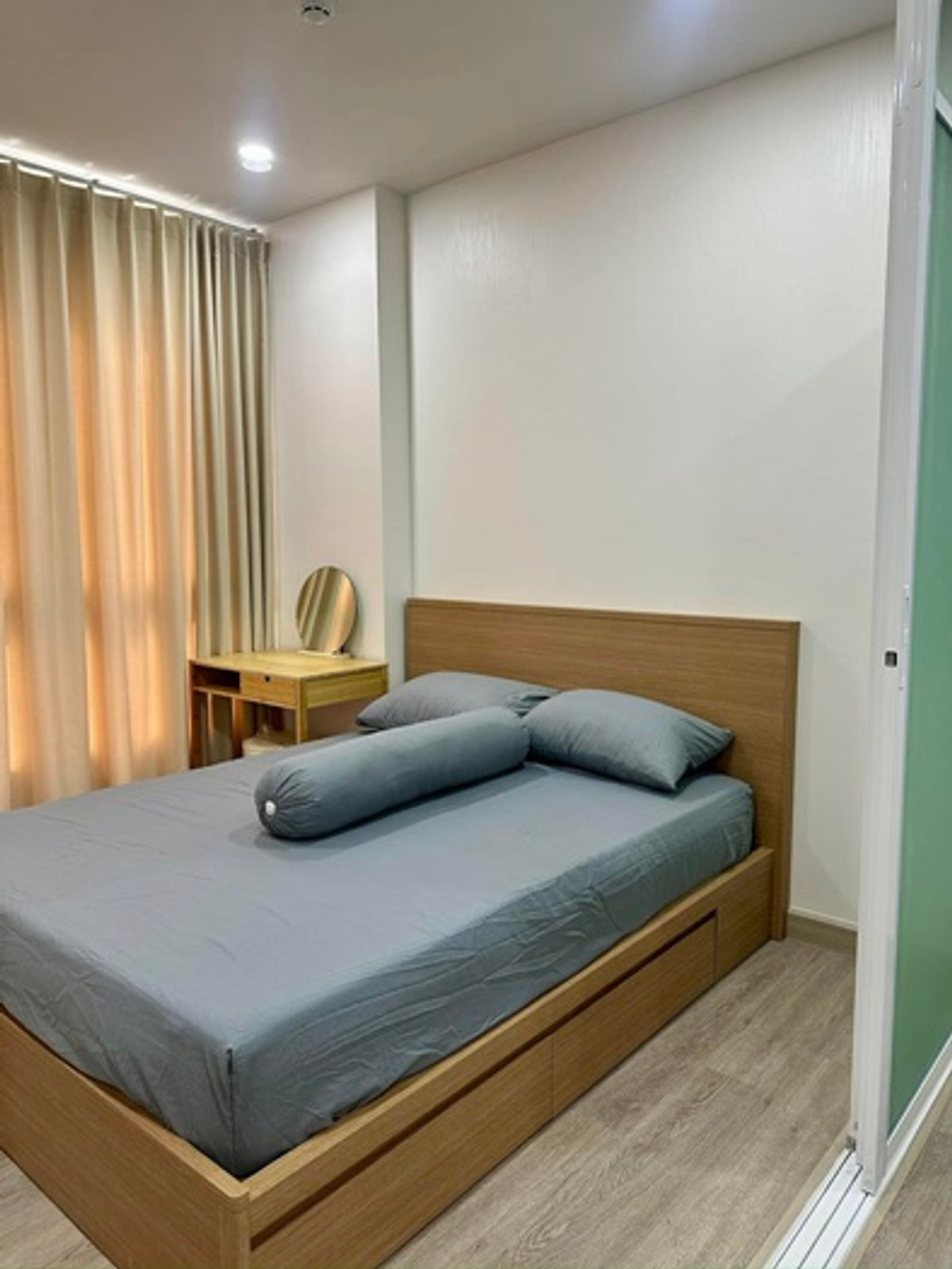 For RentCondoBang kae, Phetkasem : 🎨For rent, ready to move in (1/12/68) !! 1 bedroom, 1 bathroom, 19th floor, size 35 sq m, only 13,000 baht // Condo Supalai Loft Phasi Charoen, near MRT Phasi Charoen 200 meters // 065 356 2745 The Toy 🎨