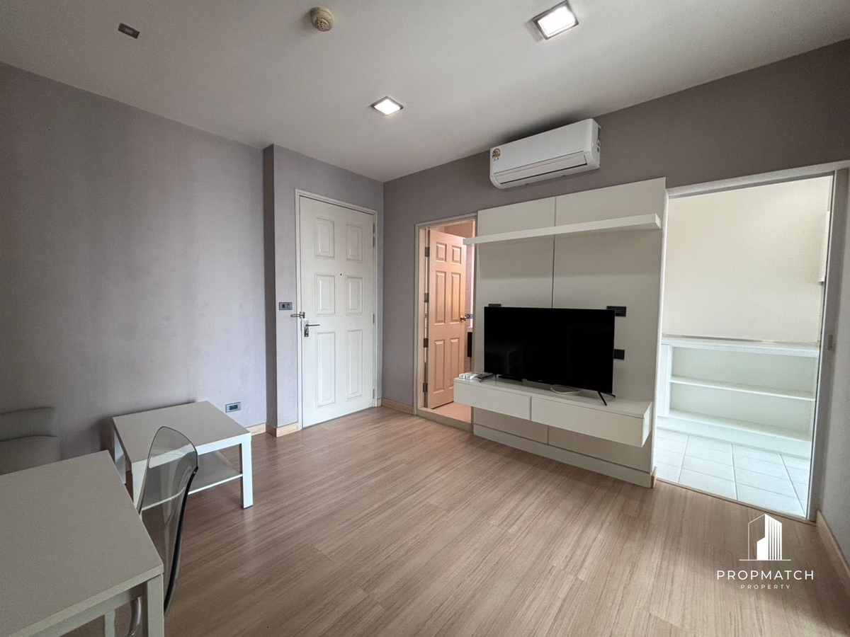 ขายคอนโดสาทร นราธิวาส : ⚡️Flash Deal⚡️Life @ Sathorn10  (1Bed 1Bath 41 SQM.) ชั้นสูง วิวสวยมาก!! ราคาเพียง 4,890,000 ลบ. Tel.0981315848 @propmatch