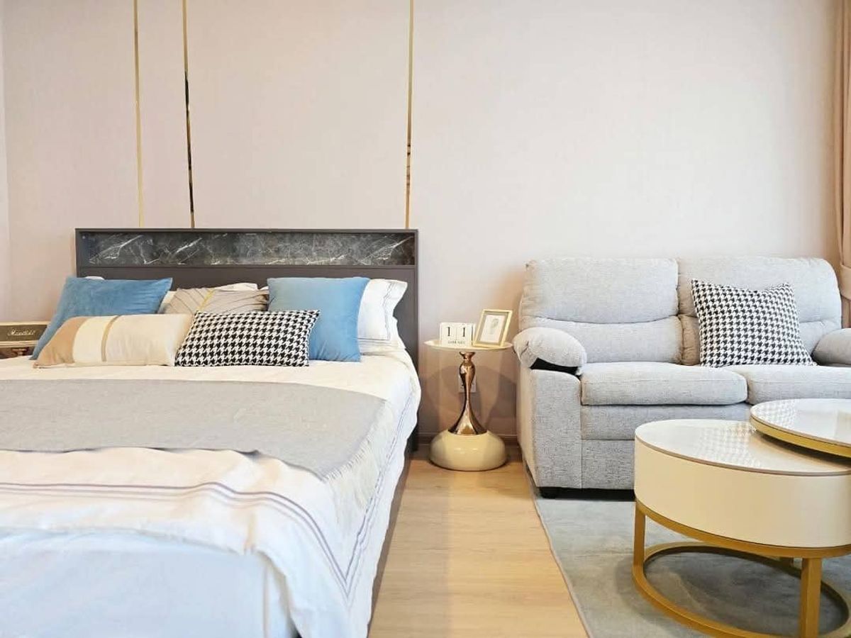 For RentCondoKhlongtoei, Kluaynamthai : For rent 🔥 Life Rama 4 - Asoke 🔥 Furniture and Electrical appliances near MRT Queen Sirikit Center