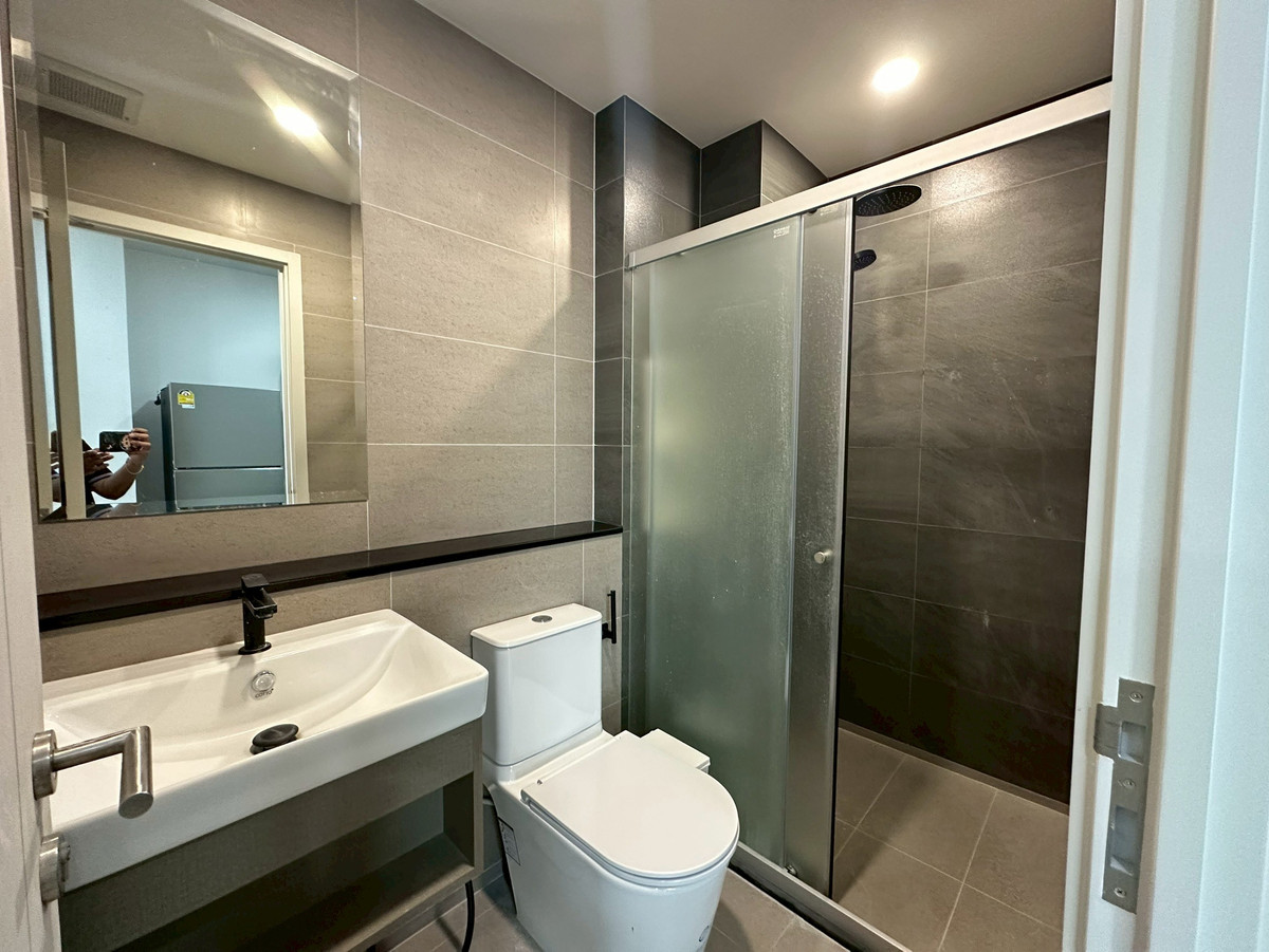 For RentCondoBang kae, Phetkasem : 🌃🌁 Beautiful room for rent, 1 bedroom, size 35 sq m, 13,500 baht, Supalai Loft, Phasi Charoen Station, if interested, call 094-553-9330 Aof AG📞