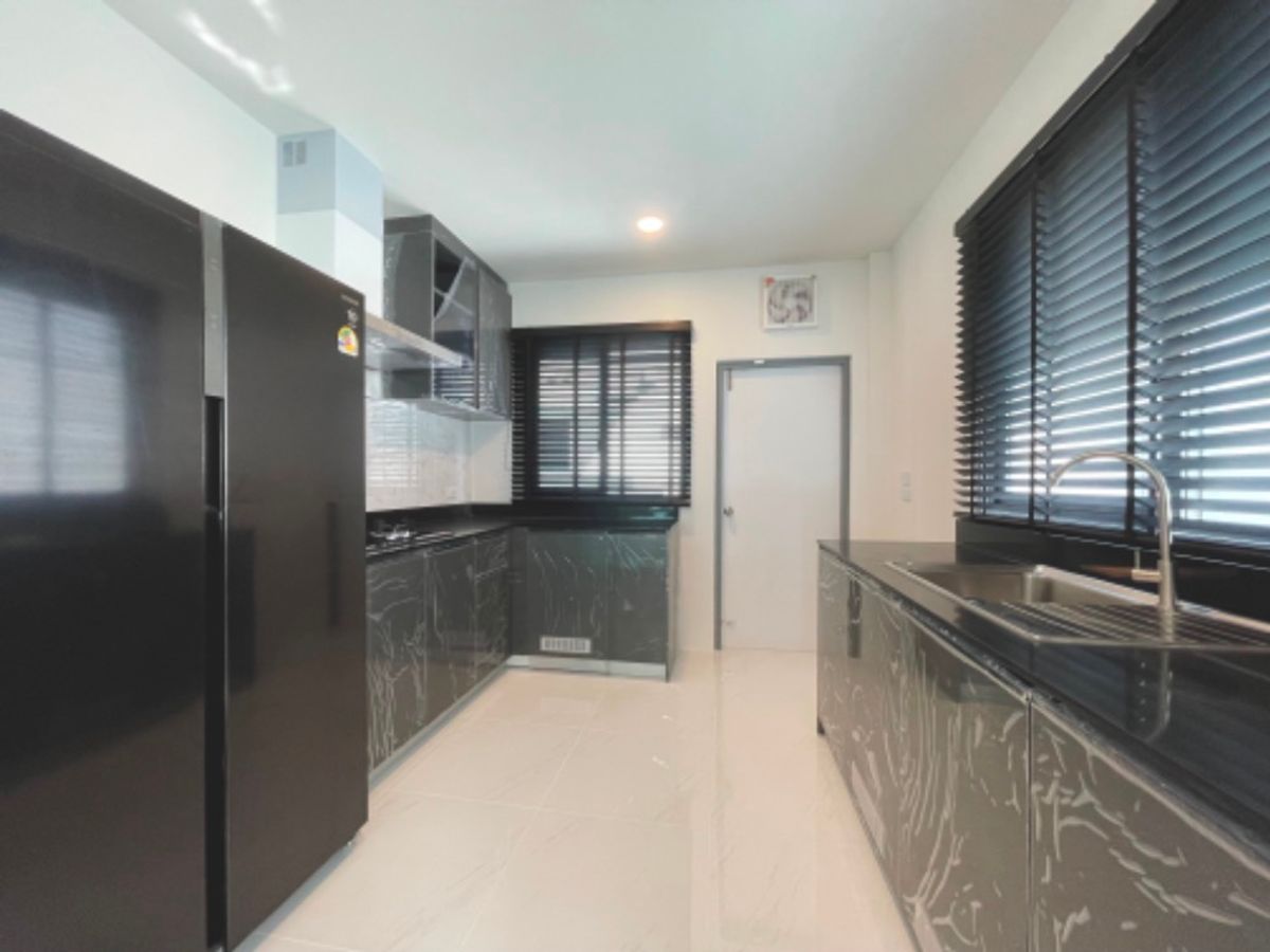 For RentHouseBangna, Bearing, Lasalle : Detached house for rent 🔥 The City Bangna 🔥 4 bedrooms, 5 bathrooms, convenient to travel near Mega Bangna