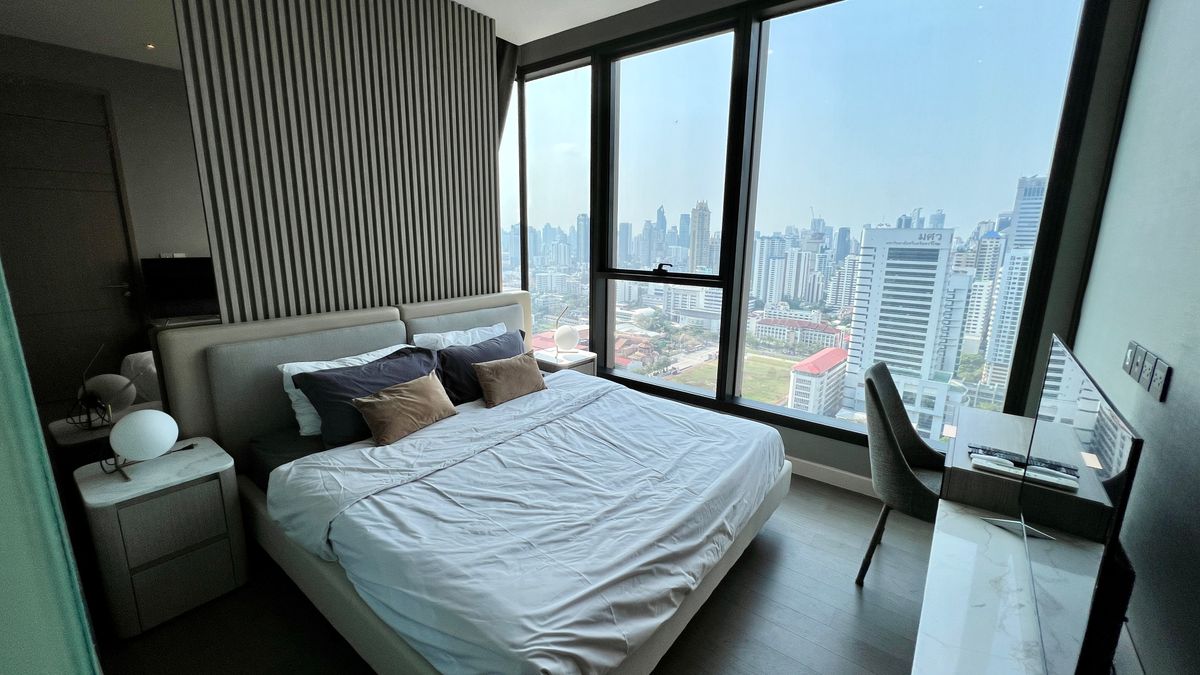 ให้เช่าคอนโดพระราม 9 เพชรบุรีตัดใหม่ RCA : ให้เช่า The Esse at Singha Complex ราคา 48,000 บาท/เดือน [MNor01]