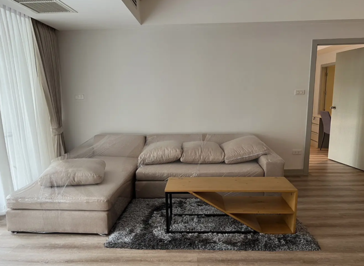 ให้เช่าคอนโดสุขุมวิท อโศก ทองหล่อ : ให้เช่า LAVIQ Sukhumvit 57  ใกล้ BTS ทองหล่อ  (Property ID:268905)