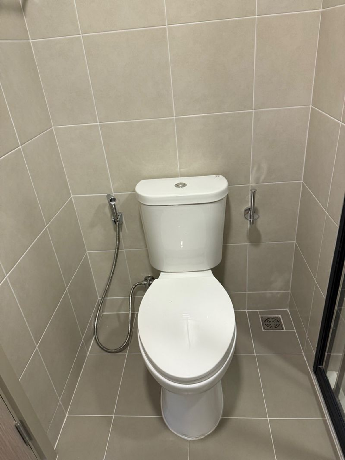 ให้เช่าคอนโดลาดกระบัง สุวรรณภูมิ : ให้เช่า คอนโด Dcondo Air #ดีคอนโดแอร์ลาดกระบัง  ห้องใหม่ เฟอร์นิเจอร์ และเครื่องใช้ไฟฟ้าครบ ตึก A ชั้น 5 ขนาด 25 ตารางเมตร ตกแต่งสวย ทิศใต้ แดดไม่ร้อน วิวธรรมชาติ