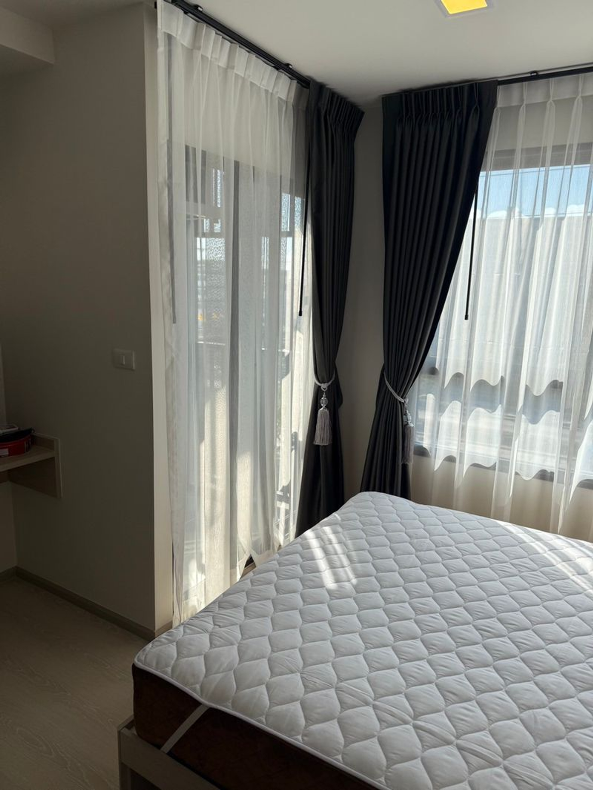 ให้เช่าคอนโดลาดกระบัง สุวรรณภูมิ : ให้เช่า คอนโด Dcondo Air #ดีคอนโดแอร์ลาดกระบัง  ห้องใหม่ เฟอร์นิเจอร์ และเครื่องใช้ไฟฟ้าครบ ตึก A ชั้น 5 ขนาด 25 ตารางเมตร ตกแต่งสวย ทิศใต้ แดดไม่ร้อน วิวธรรมชาติ