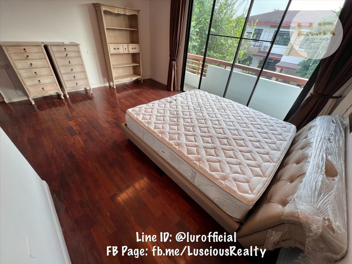 For SaleHousePhutthamonthon, Salaya : House for sale, The Gallery Setthasiri ' S Collection Phutthamonthon 1, price 12.00 million baht (negotiable)