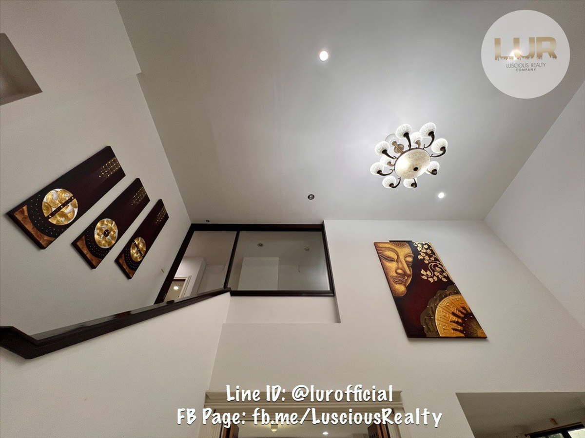 For SaleHousePhutthamonthon, Salaya : House for sale, The Gallery Setthasiri ' S Collection Phutthamonthon 1, price 12.00 million baht (negotiable)