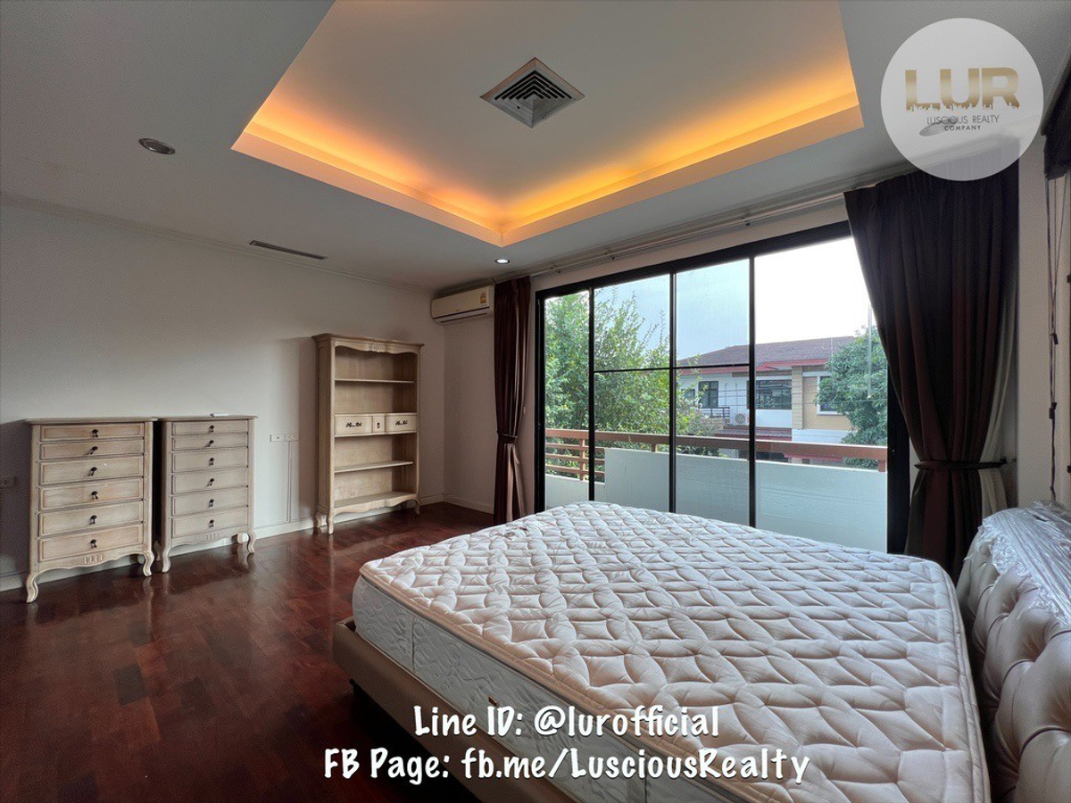 For SaleHousePhutthamonthon, Salaya : House for sale, The Gallery Setthasiri ' S Collection Phutthamonthon 1, price 12.00 million baht (negotiable)