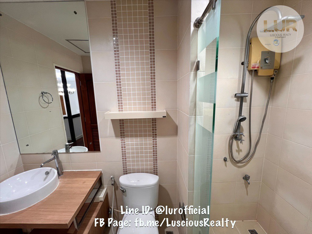 For SaleHousePhutthamonthon, Salaya : House for sale, The Gallery Setthasiri ' S Collection Phutthamonthon 1, price 12.00 million baht (negotiable)