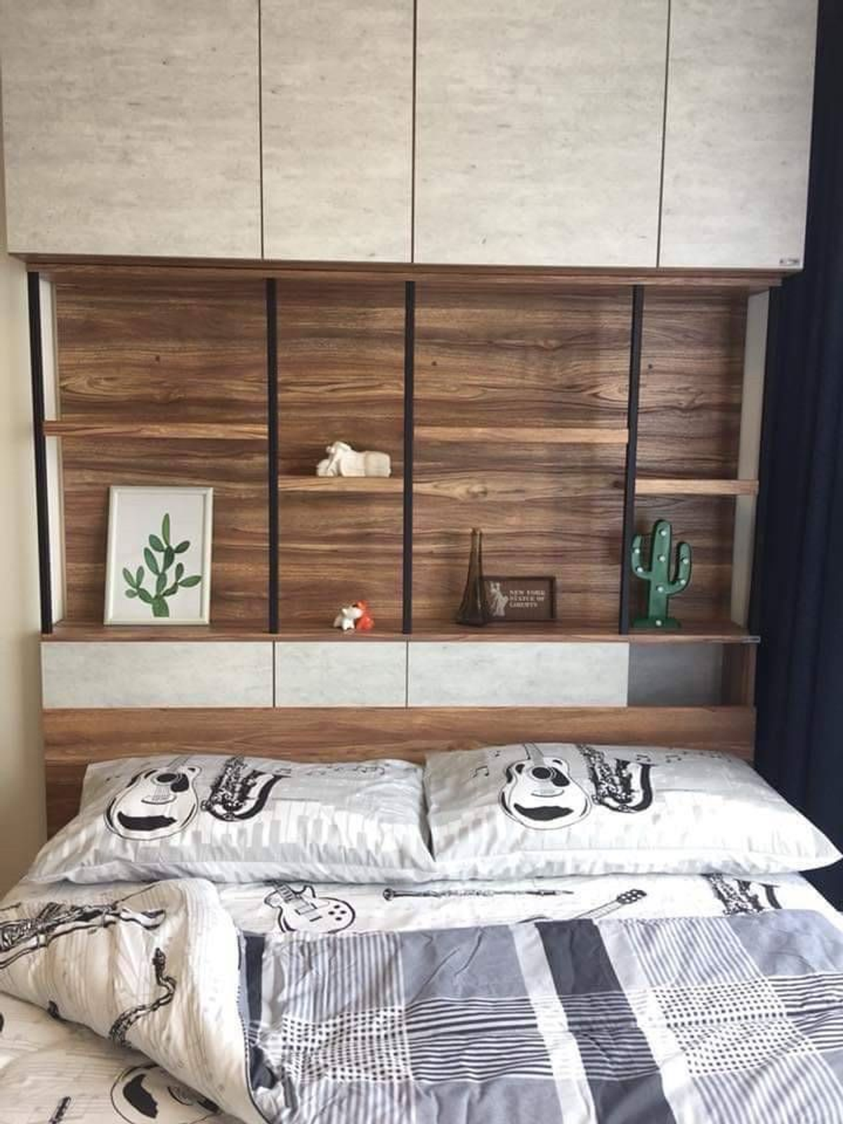 For RentCondoLadkrabang, Suwannaphum Airport : #The high-ranking room for rent C 6500 baht #24 sqm Condo LPN Lumpini Onnut-Lat Krabang 1 near Airport Link and Suvarnabhumi Airport Located on the On Nut-Lat Krabang Road, next to the main road opposite Wat Lan Bun Market #Ferrer #High class