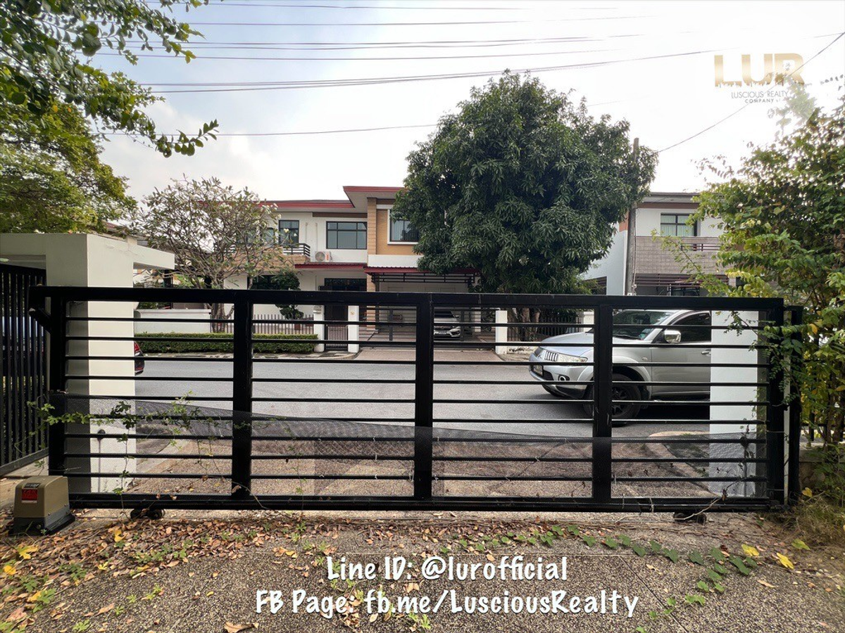 For SaleHousePhutthamonthon, Salaya : House for sale, The Gallery Setthasiri ' S Collection Phutthamonthon 1, price 12.00 million baht (negotiable)