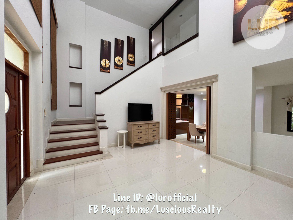 For SaleHousePhutthamonthon, Salaya : House for sale, The Gallery Setthasiri ' S Collection Phutthamonthon 1, price 12.00 million baht (negotiable)