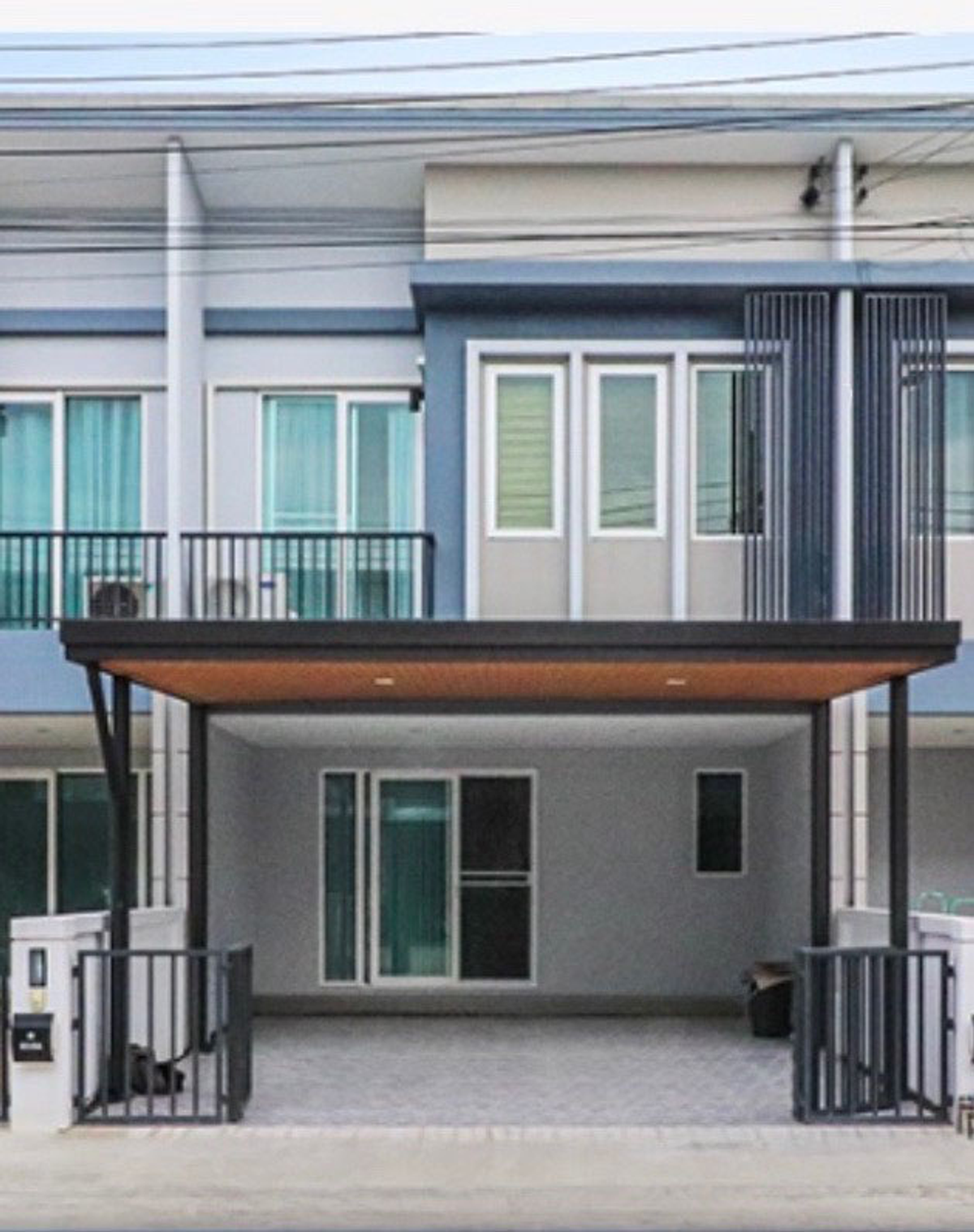For RentTownhomeNonthaburi, Bang Yai, Bangbuathong : 2-layer townhome with beautiful decorative furniture for rent in Bang Yai-Nonthaburi Near the Lift Living Mall, Bang Yai, only 7.4 km.