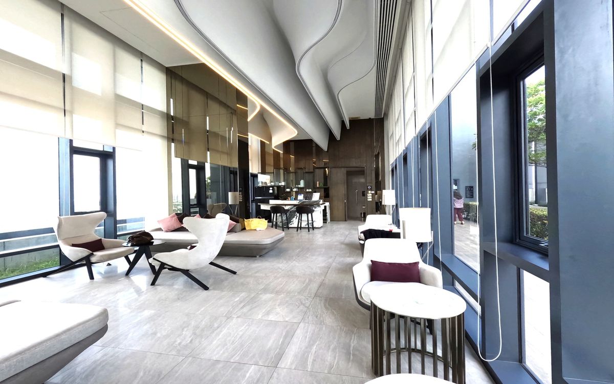 ขายคอนโดบางซื่อ วงศ์สว่าง เตาปูน : ขายคอนโด The Line วงศ์สว่าง ชั้นสูง วิวสวย พร้อมส่วนกลางครบ  ราคาต่ำกว่าตลาด! ใกล้ MRT วงศ์สว่าง เหมาะซื้ออยู่เองหรือลงทุน