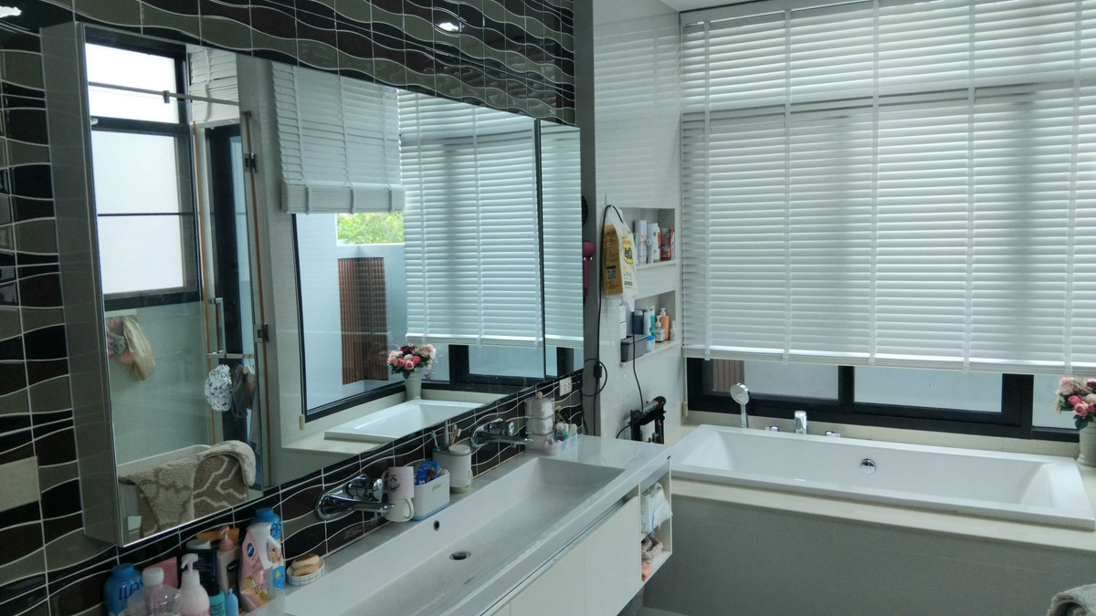 ขายบ้านพระราม 2 บางขุนเทียน : ขายบ้าน The Grand Rama 2 เนื้อที่ 145 ตรว.#แถมระบบโซล่าร์เซลส์  ราคา 29.50 ลบ. #หัวมุม #ตกแต่งสุดหรู #โซนCourtYard พื้นที่ใช้สอย 451 ตรม.