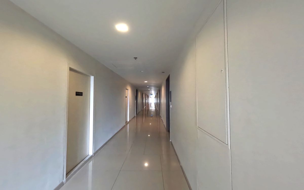 ขายคอนโดบางซื่อ วงศ์สว่าง เตาปูน : ขายคอนโด The Line วงศ์สว่าง ชั้นสูง วิวสวย พร้อมส่วนกลางครบ  ราคาต่ำกว่าตลาด! ใกล้ MRT วงศ์สว่าง เหมาะซื้ออยู่เองหรือลงทุน