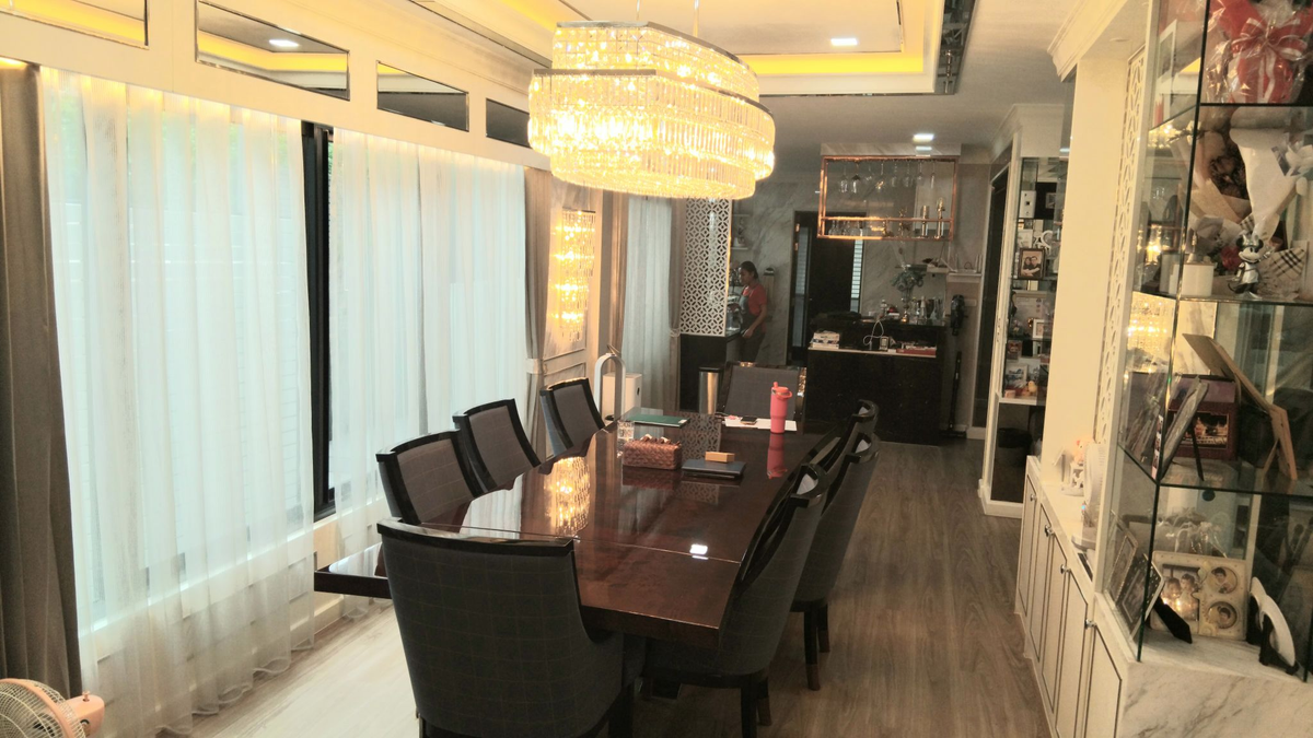 ขายบ้านพระราม 2 บางขุนเทียน : ขายบ้าน The Grand Rama 2 เนื้อที่ 145 ตรว.#แถมระบบโซล่าร์เซลส์  ราคา 29.50 ลบ. #หัวมุม #ตกแต่งสุดหรู #โซนCourtYard พื้นที่ใช้สอย 451 ตรม.