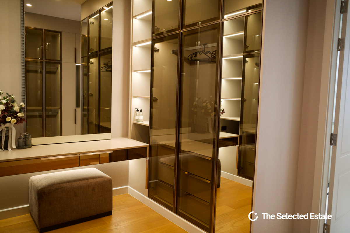 HousePattanakan, Srinakarin : 📍Sale & Amp; Ret: 5 Bedrooms | 6 Bathrooms - 705 SQM | 120 SQ.WA: RENT 800,000 THB/Month - Sale 85 MB