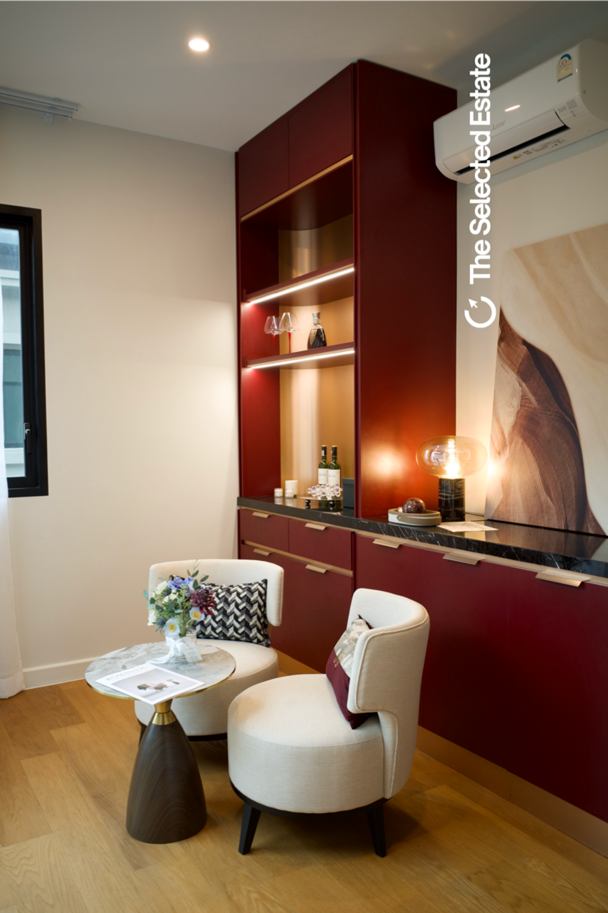 HousePattanakan, Srinakarin : 📍Sale & Amp; Ret: 5 Bedrooms | 6 Bathrooms - 705 SQM | 120 SQ.WA: RENT 800,000 THB/Month - Sale 85 MB