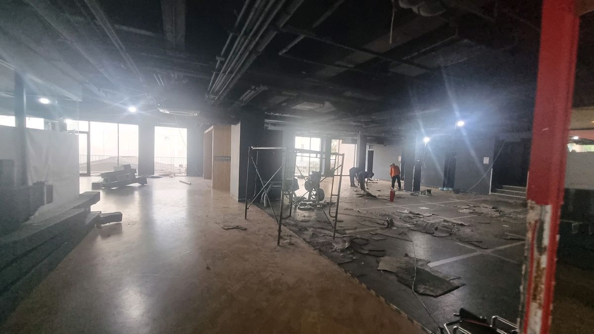 For RentRetail SpaceSukhumvit, Asoke, Thonglor : BTS Phrom Phong, rent a large area of ​​767.32 square meters, 750 baht per square meter