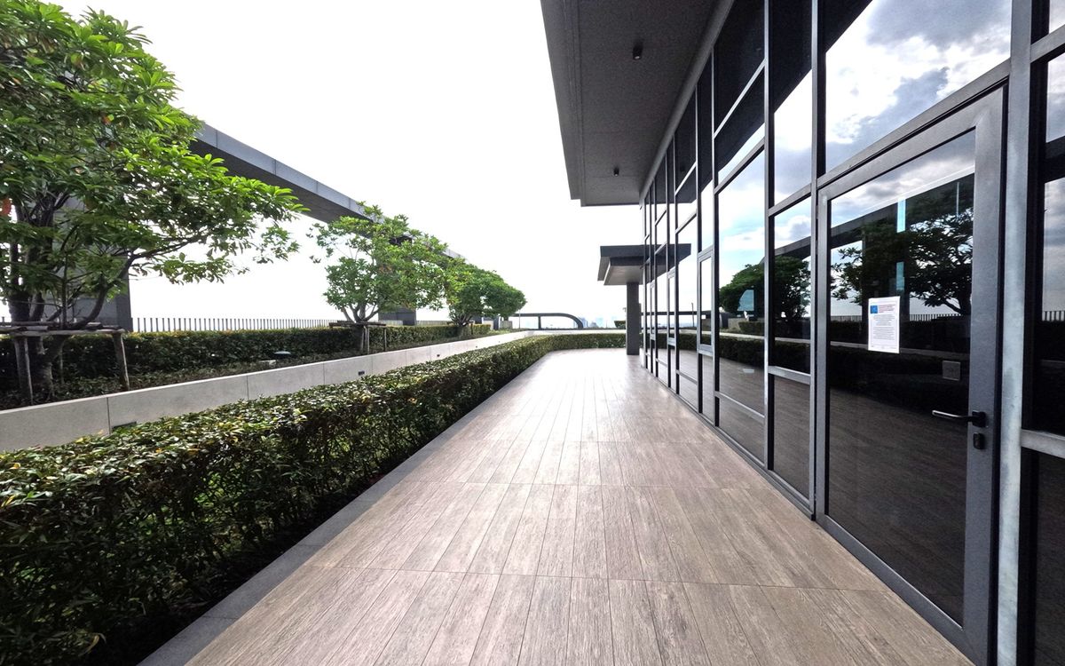 ขายคอนโดบางซื่อ วงศ์สว่าง เตาปูน : ขายคอนโด The Line วงศ์สว่าง ชั้นสูง วิวสวย พร้อมส่วนกลางครบ  ราคาต่ำกว่าตลาด! ใกล้ MRT วงศ์สว่าง เหมาะซื้ออยู่เองหรือลงทุน